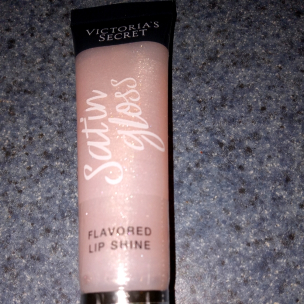 Victoria's Secret lip gloss